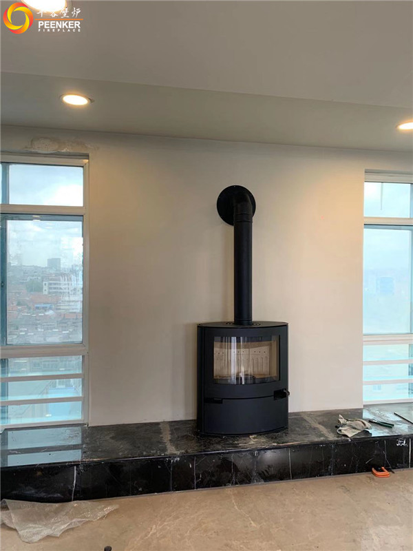 平客壁爐煙臺龍口丹麥進口真火壁爐安裝案例.jpg