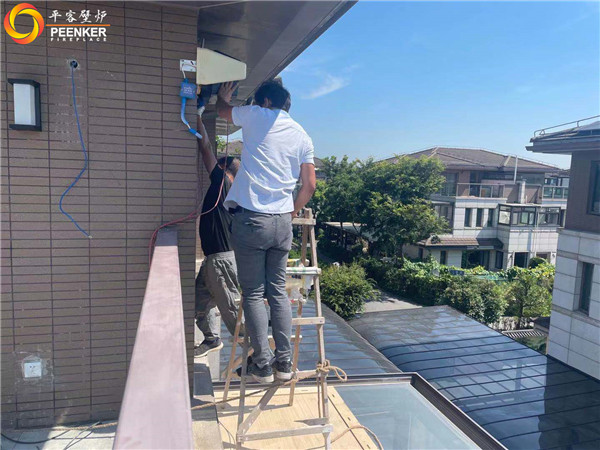 上海海上灣櫻園別墅丹麥Morso 8893壁爐安裝.jpg