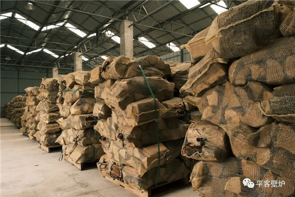 從此,木柴自由-平客壁爐燃木工廠投入使用.jpg