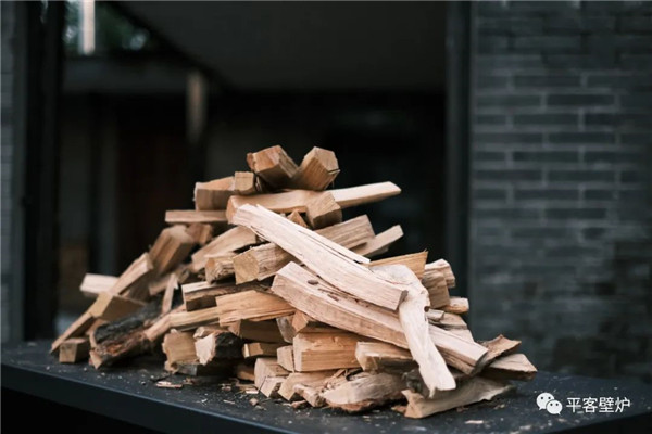 從此,木柴自由-平客壁爐燃木工廠投入使用.jpg