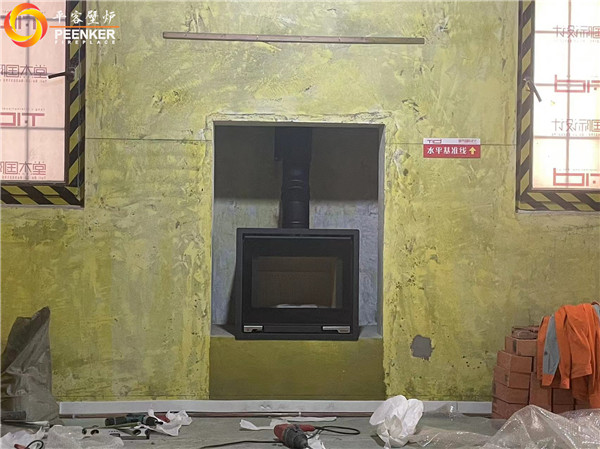 南京臥龍湖別墅丹麥進口壁爐Aduro A5安裝.jpg