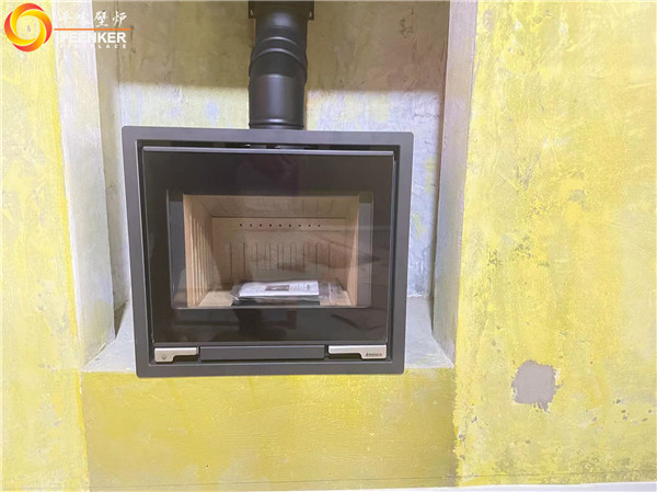 南京臥龍湖別墅丹麥進口壁爐Aduro A5安裝.jpg