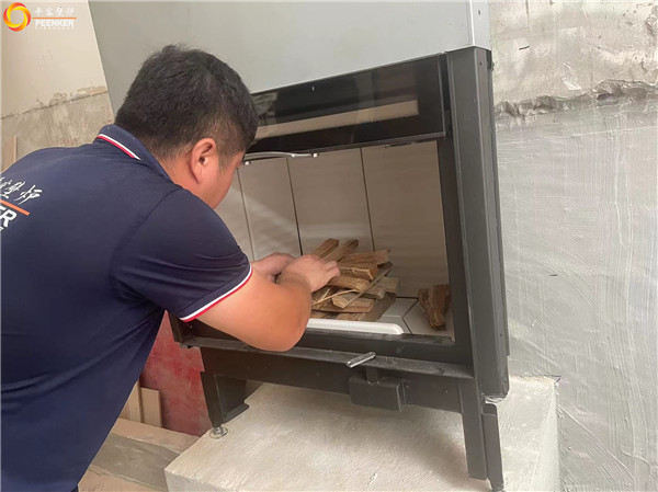 平客壁爐昆山綠地國際家園丹麥進口壁爐Morso S101-12安裝.jpg