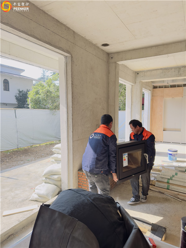 上海新虹橋小別墅丹麥Morso 5660對流型壁爐安裝.jpg