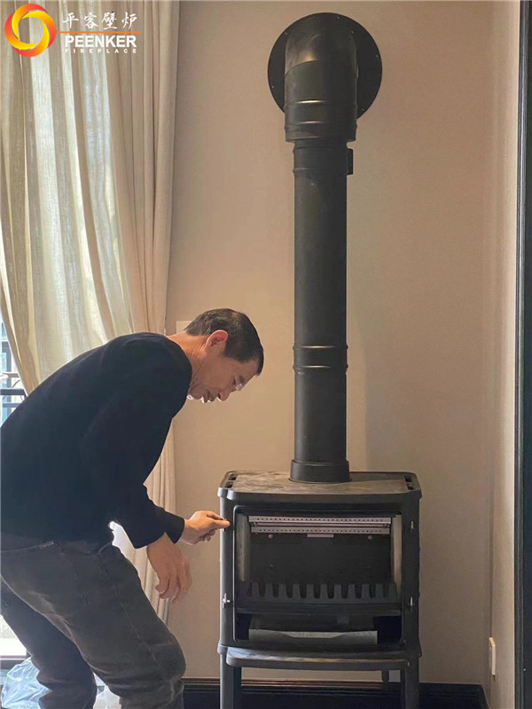 重慶新江與城天越丹麥Morso 2140壁爐安裝.jpg