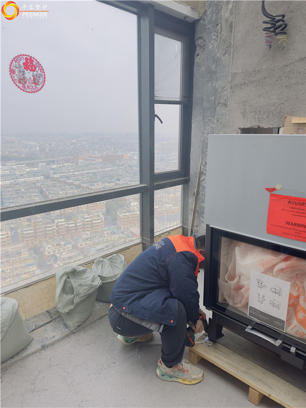 平客壁爐 | 義烏綠城高層頂樓陽光房丹麥Morso S101-12安裝.jpg