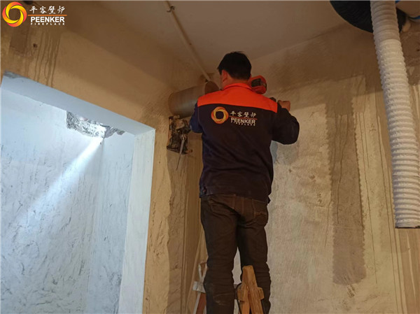 上海別墅天井地下室丹麥Aduro A15壁爐安裝.jpg