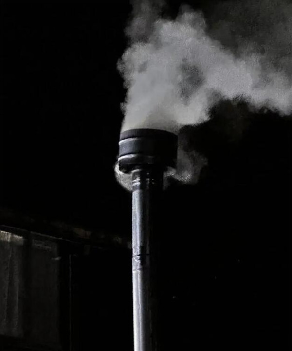 進口壁爐比國產壁爐好在哪里?主要有3點.jpg 進口壁爐比國產壁爐好在哪里?主要有3點.jpg