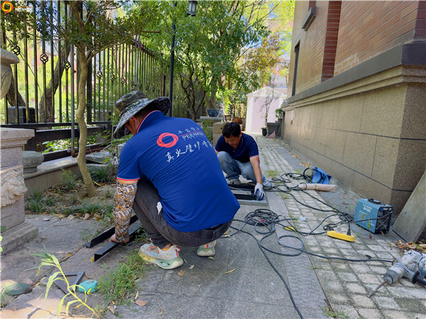 上海海德名門(mén)丹麥morso 2110鑄鐵火爐安裝.jpg