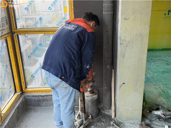 上海紅星鉑雅名都別墅丹麥Morso 2110鑄鐵火爐安裝.jpg