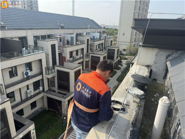 上海紅星鉑雅名都別墅丹麥Morso 2110鑄鐵火爐安裝.jpg