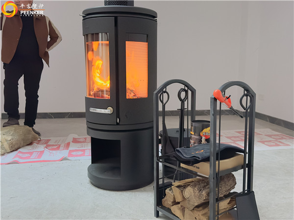 平客壁爐東營(yíng)海欣盈園地下室丹麥Morso 7943火爐安裝.jpg