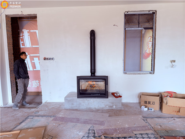 馬鞍山別墅英國fireline PV85i嵌入式壁爐安裝.jpg