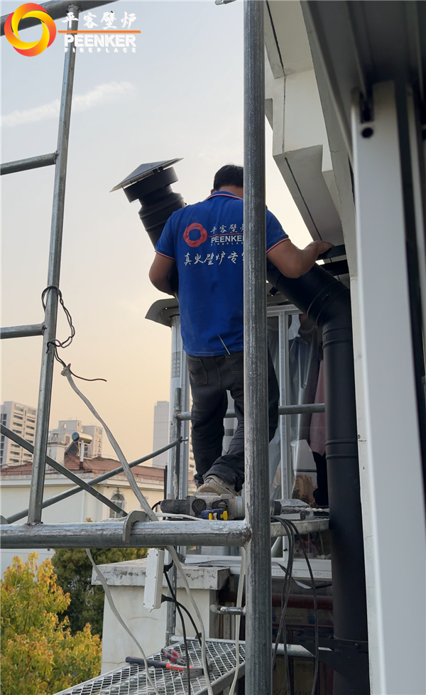 上海金楓豪苑別墅丹麥Morso 2140壁爐安裝.png