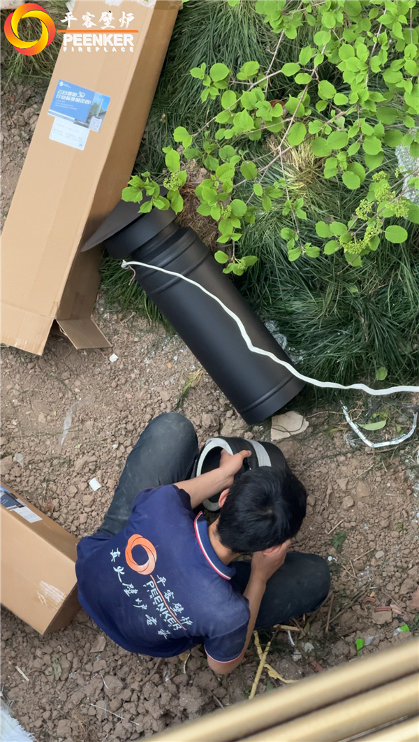 上海金楓豪苑別墅丹麥Morso 2140壁爐安裝.png