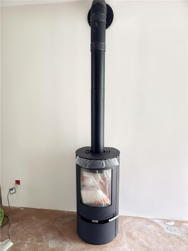 南京亞東城丹麥Aduro 9.1獨(dú)立火爐安裝.jpg