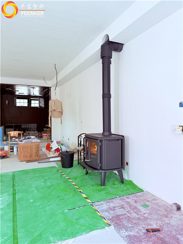 上海蘭喬別墅丹麥Morso 3640鑄鐵火爐安裝.jpg