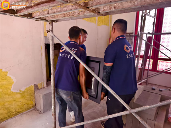 上海別墅丹麥Morso 5660嵌入式壁爐安裝.jpg