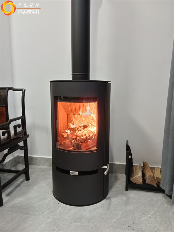 廣東南雄自建房丹麥Aduro 9.1獨(dú)立火爐安裝.jpg
